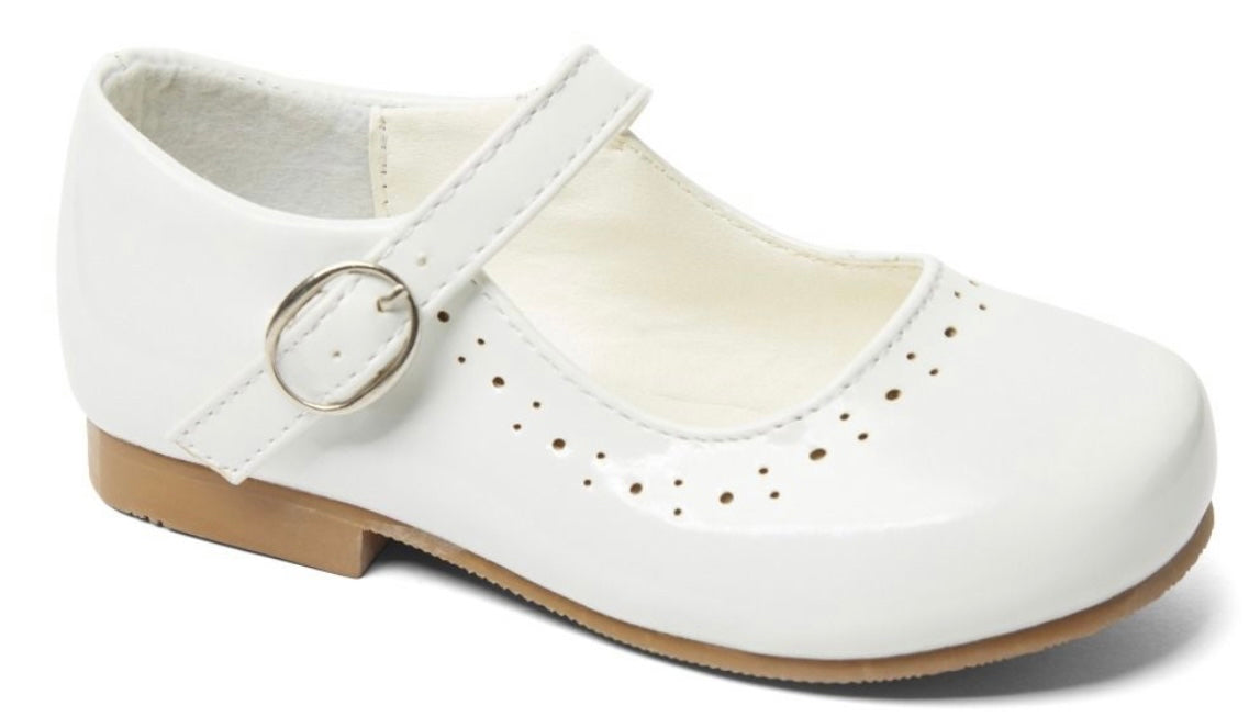 Girls white Maryjane patent shoes
