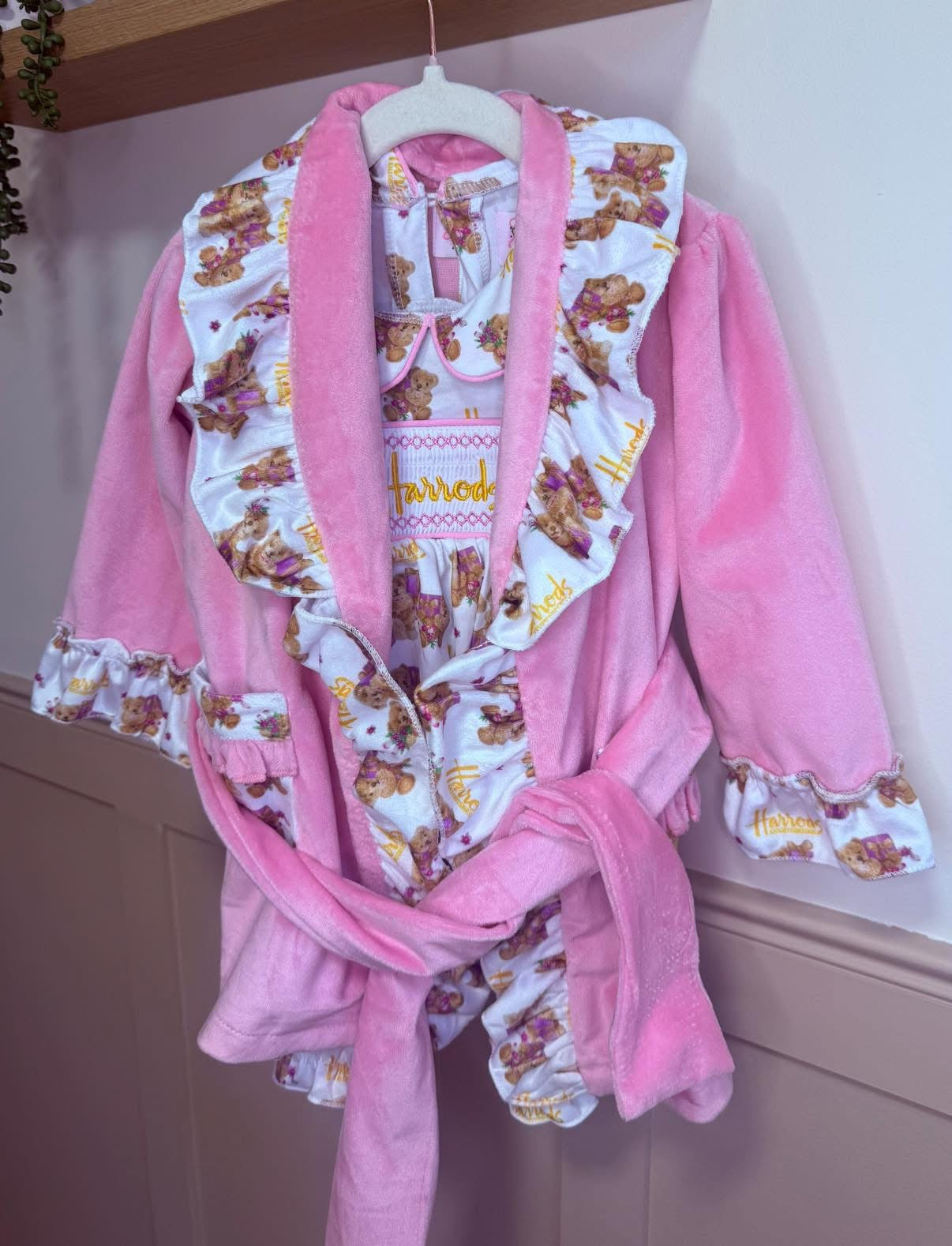 GIRLS EXCLUSIVE RANGE SMOCK PYJAMAS & NIGHTCOAT SET