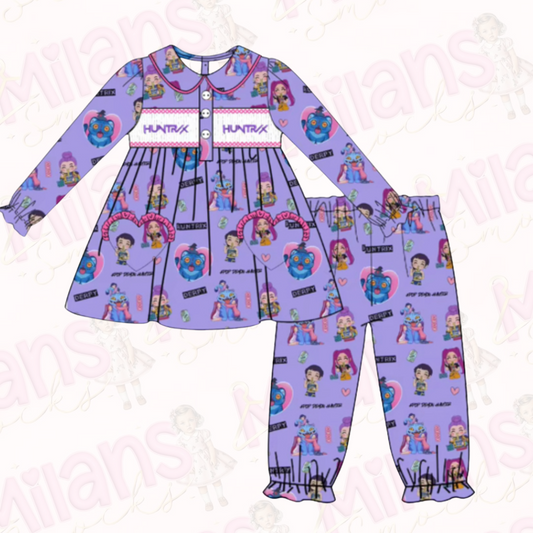 Pre order k pop smock pyjamas