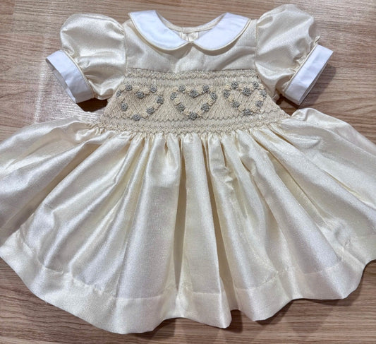 Pre order Exclusive ‘Pearl’ smock dress