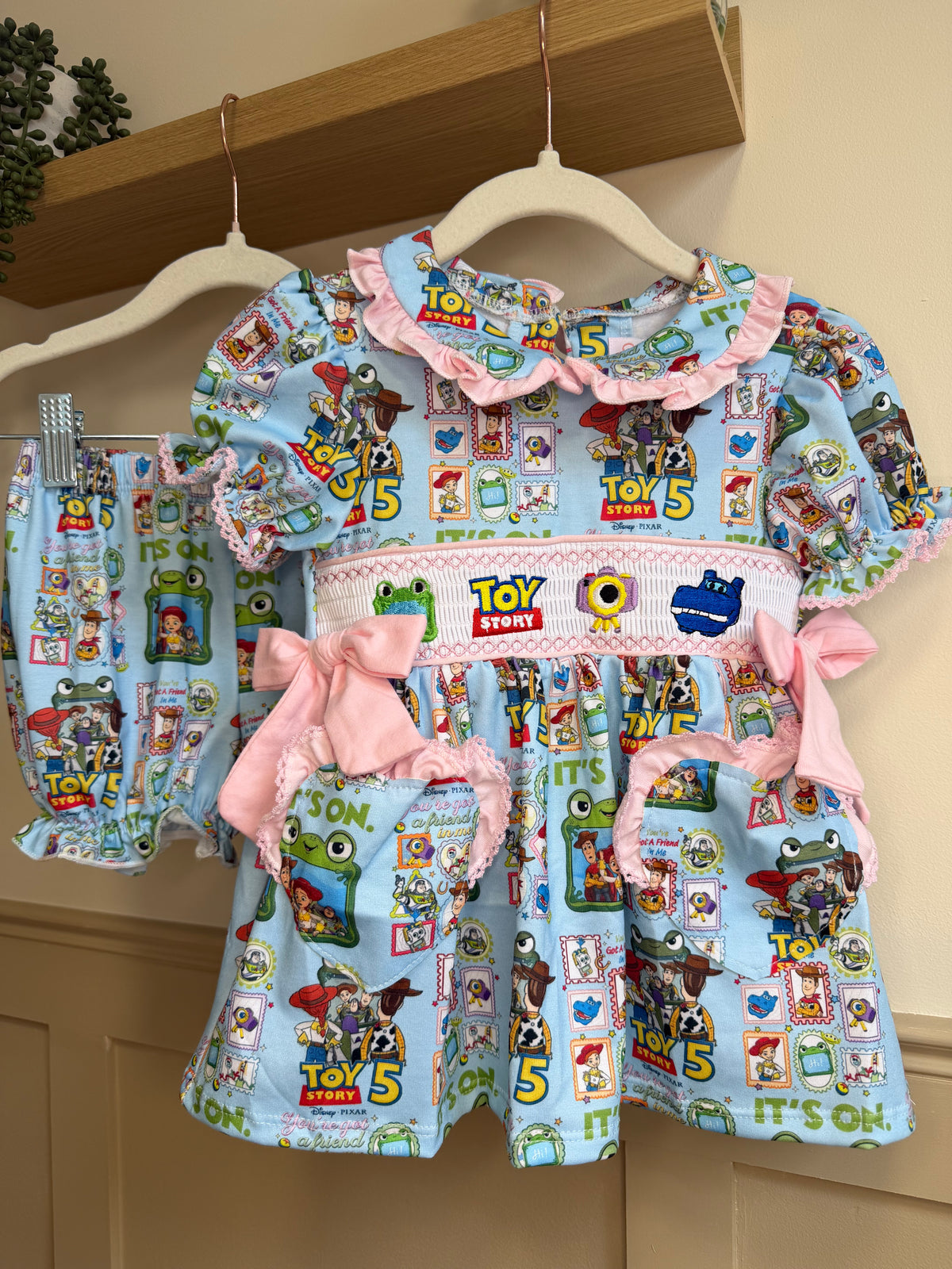 GIRLS SMOCK PYJAMAS (TOYSTORY 5)